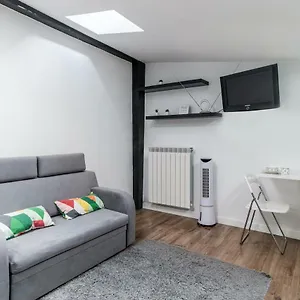 Studio Czerwonego Krzyza 4 By Cherry House Apartment